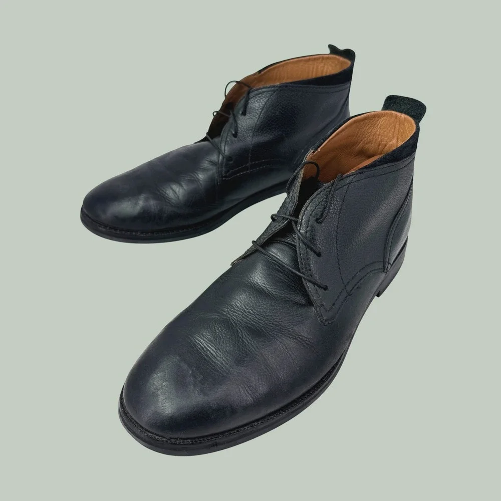 Cole Haan Chukka Boots Men 9.5M Black Leather Lace Up Classic Professional Sleek